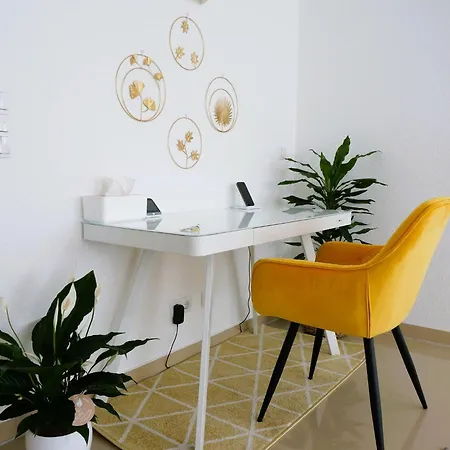 Mein Apartment Flowers Mit Kamin, Bis 10 Personen Frankenthal  Exterior photo