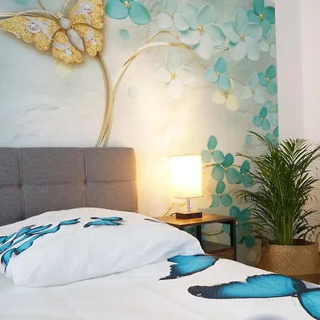 Mein Apartment Flowers Mit Kamin, Bis 10 Personen Frankenthal  Exterior photo