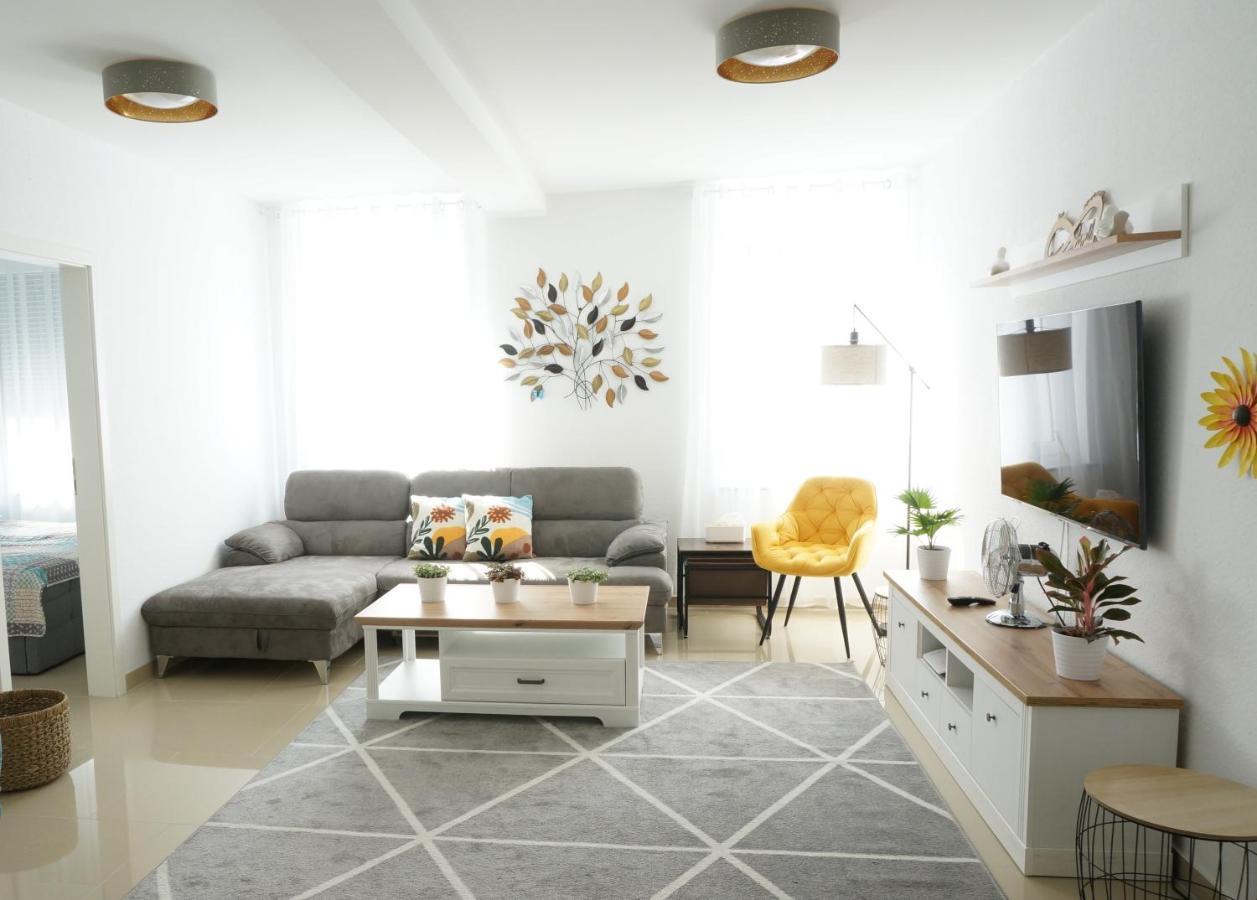 Mein Flowers Mit Kamin, Bis 10 Personen