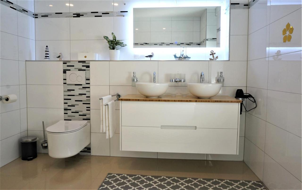 Mein Flowers Mit Kamin, Bis 10 Personen Apartment